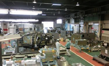 樹脂材検具組立工場